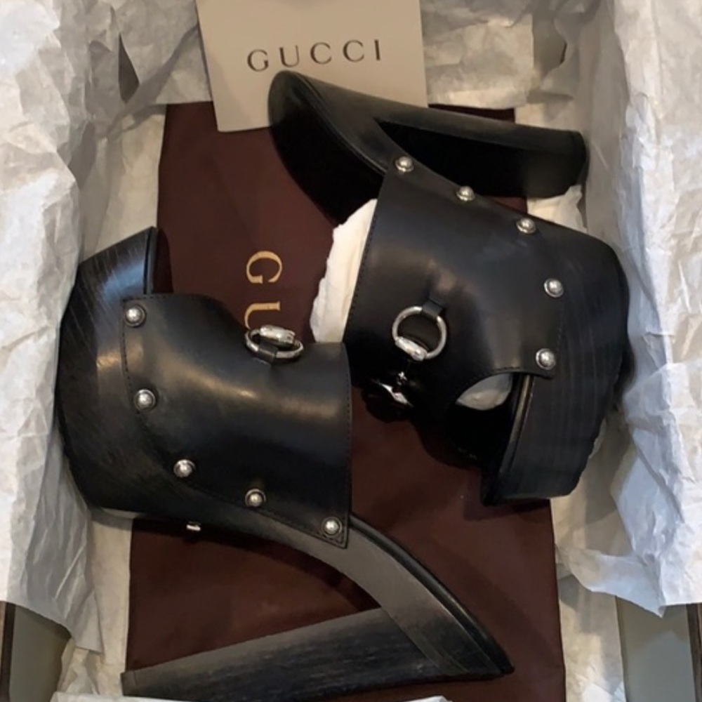 Gucci - Black Horsebit Studded Leather Sandals